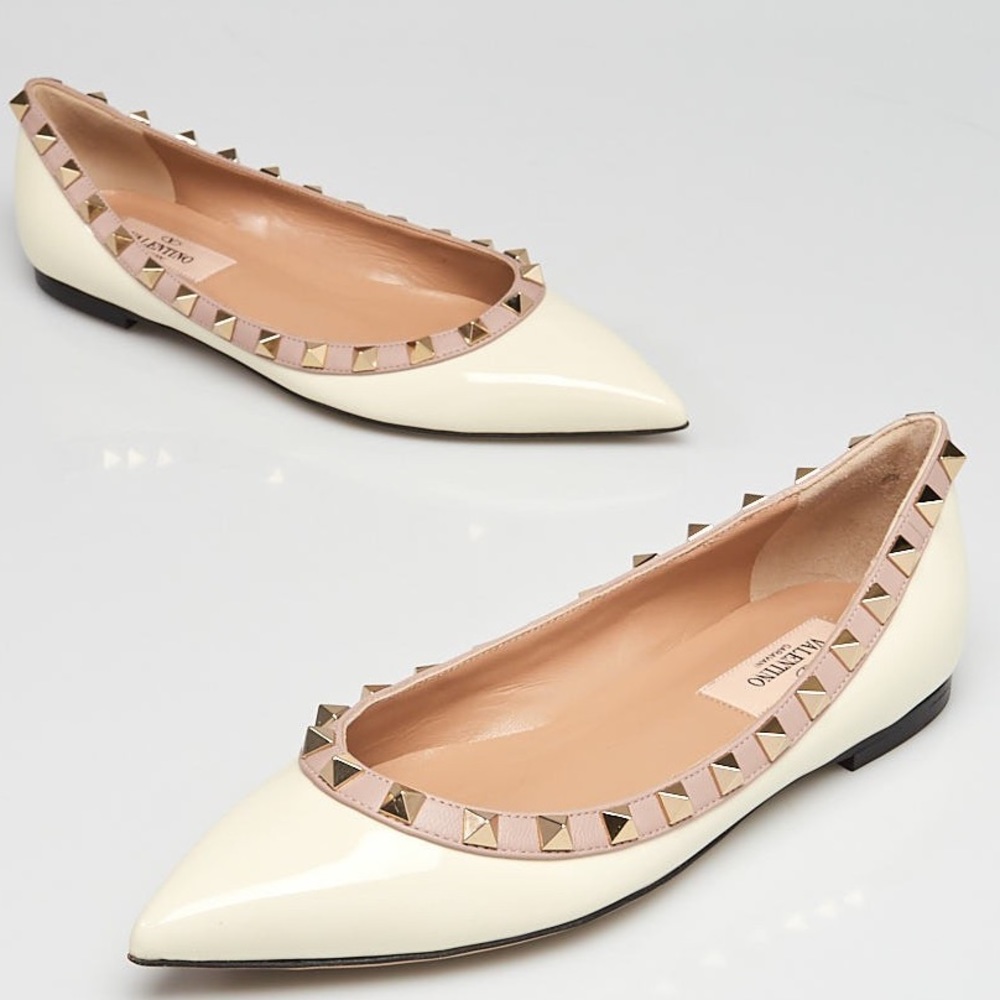 Authentic Valentino Garavani Rockstud Flats